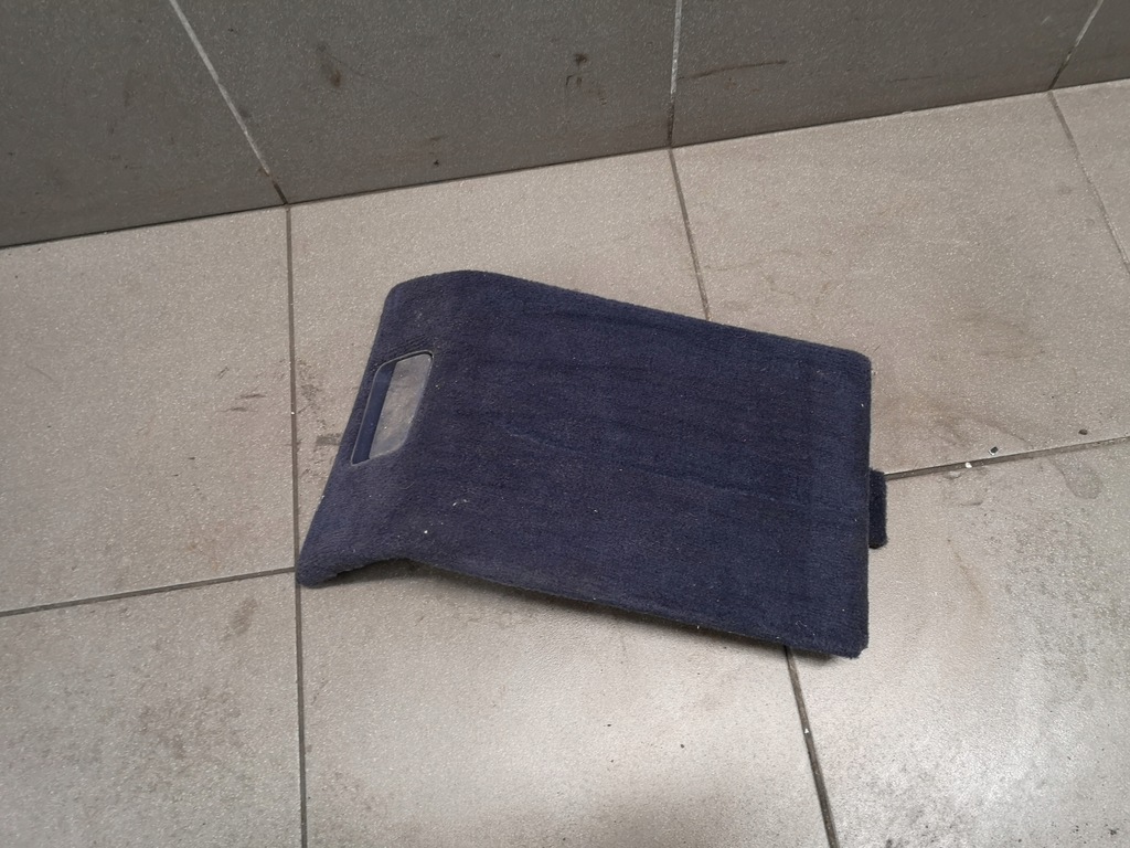 фото №1, Кришка заглушка обшивка багажника audi a6 c5 avant