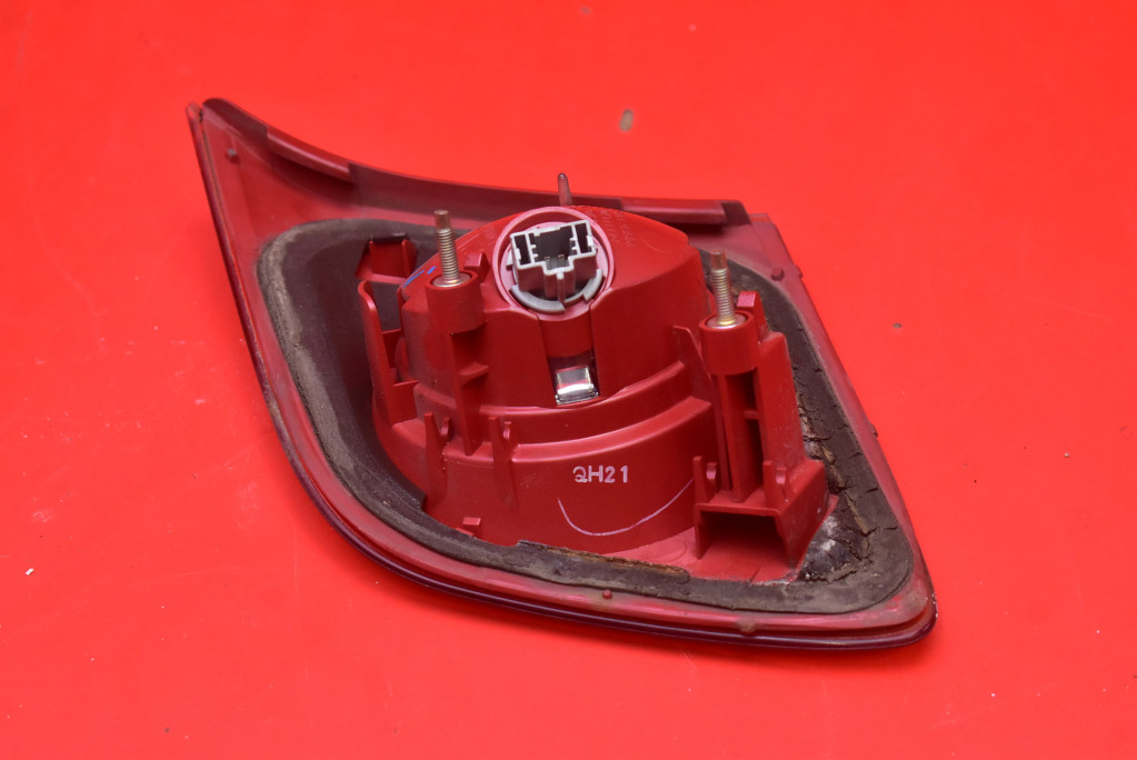 фото №6, Лампа ліва задня задня p2913l mazda 3 1 i bk 5d hb 03-06