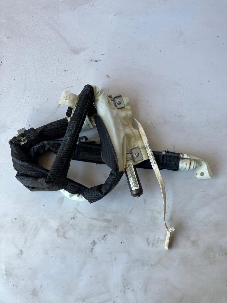 фото №1, Шторка безопасности левая peugeot 508 9802985280