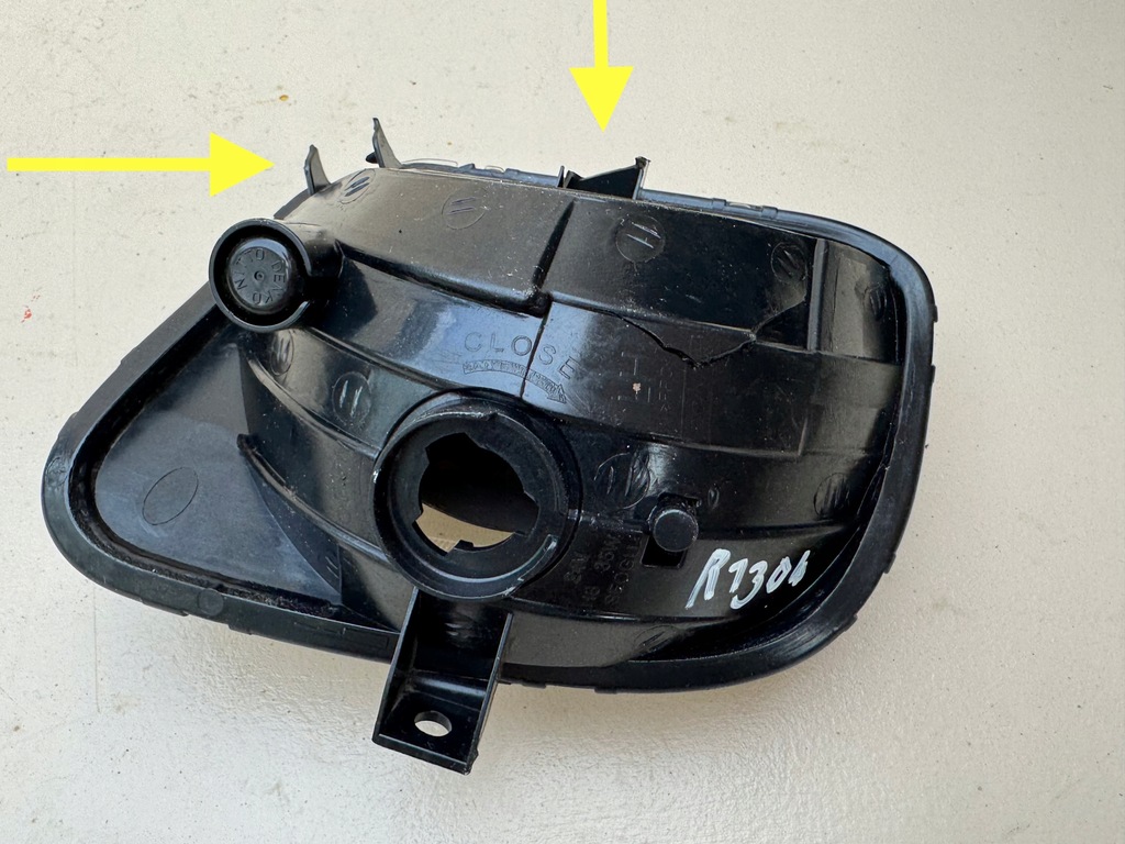 фото №11, Kia carens iv 4 13-16r протитуманна фара правий передній перед