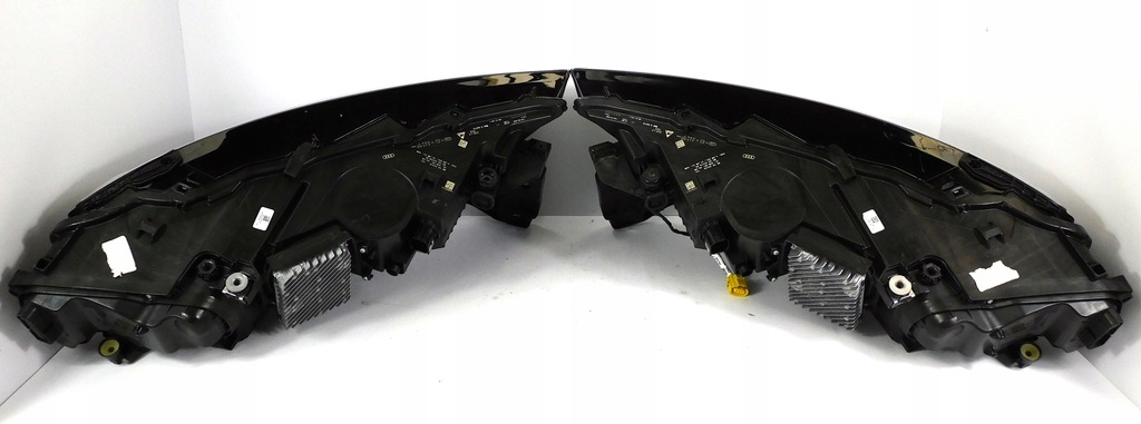 фото №10, Audi q7 4m lift лампа правая левая matrix 4m0941040c 4m0941039c