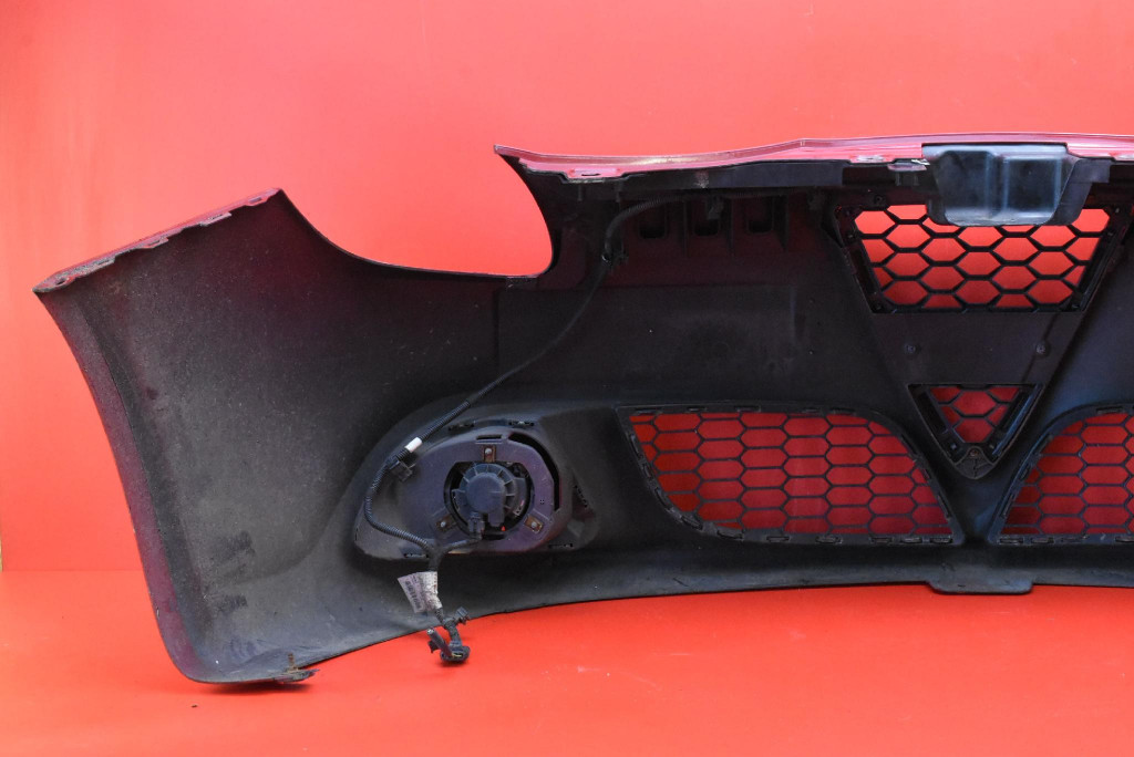 фото №11, Бампер перед передній червоний alfa romeo giulietta 10-16