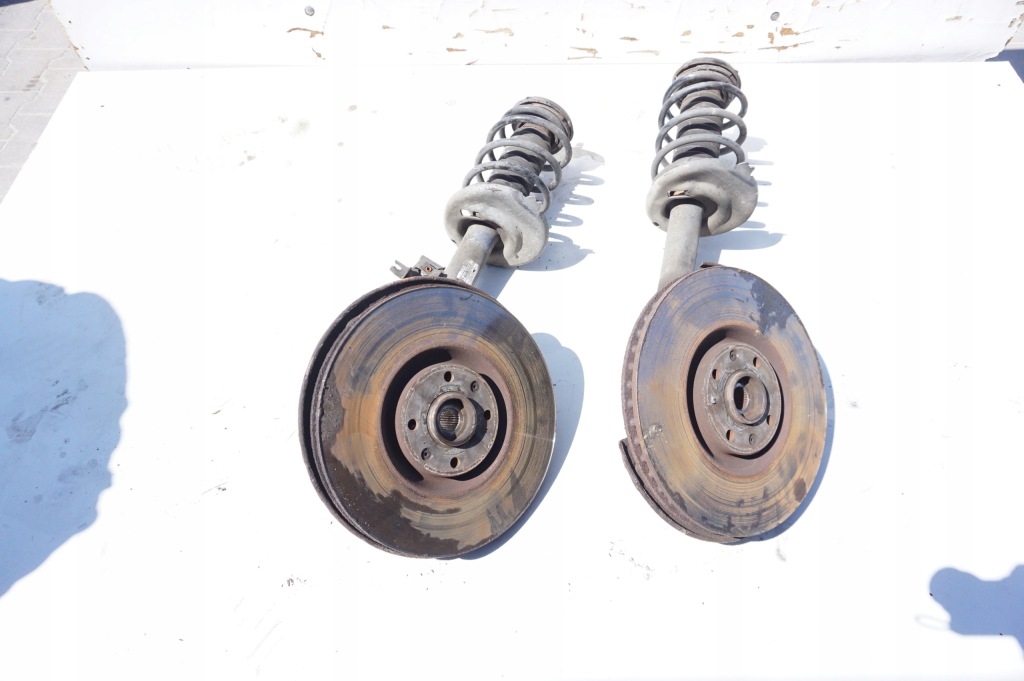 фото №1, Поворотный кулак правый перед citroen ds4 1.6 thp