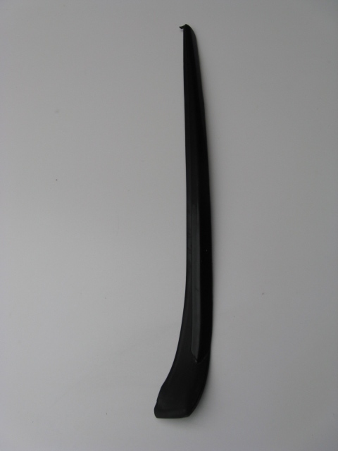 фото №1, Молдинг стекло левый перед peugeot 508 i