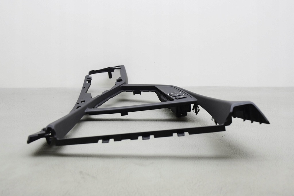 фото №7, Рамка середня панель приладів bmw 1 f21 9207313 2014