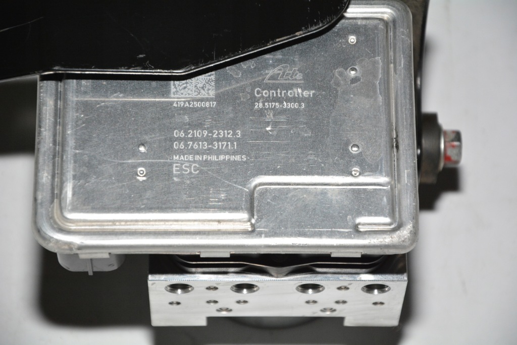 Насос тормозная abs mitsubishi в Украине