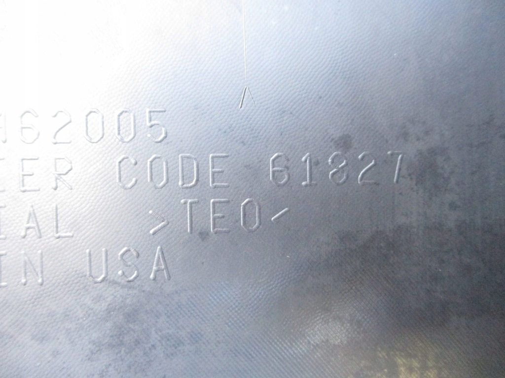 фото №8, Спойлер dół накладка диффузор бампера перед jeep grand cherokee iv wk2 10-1