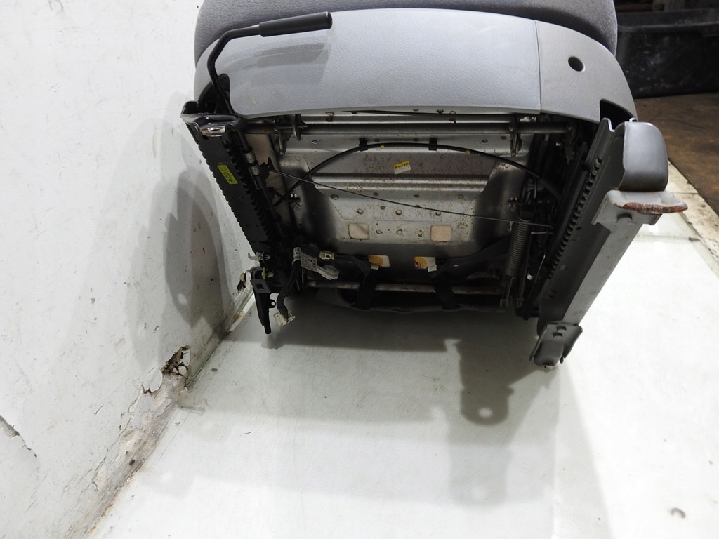 фото №7, Сиденье левый перед kia sorento i