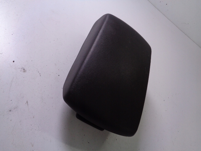 фото №2, Підлокітник mazda 3 i lift 2007 rok