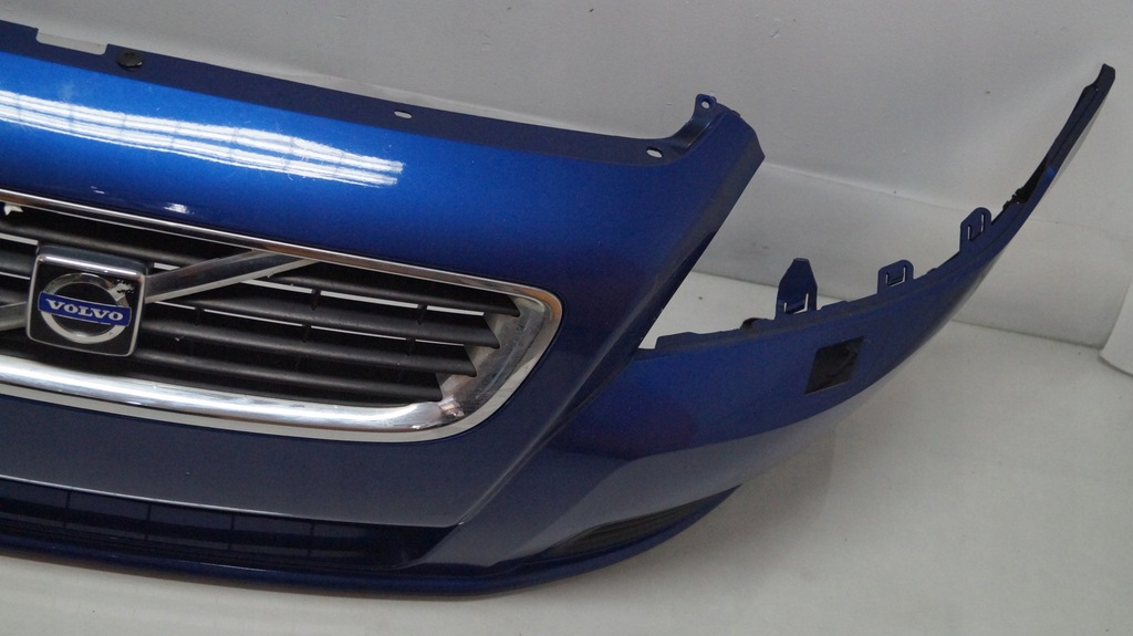 фото №9, Бампер передний volvo v50 lift ксенон 2009