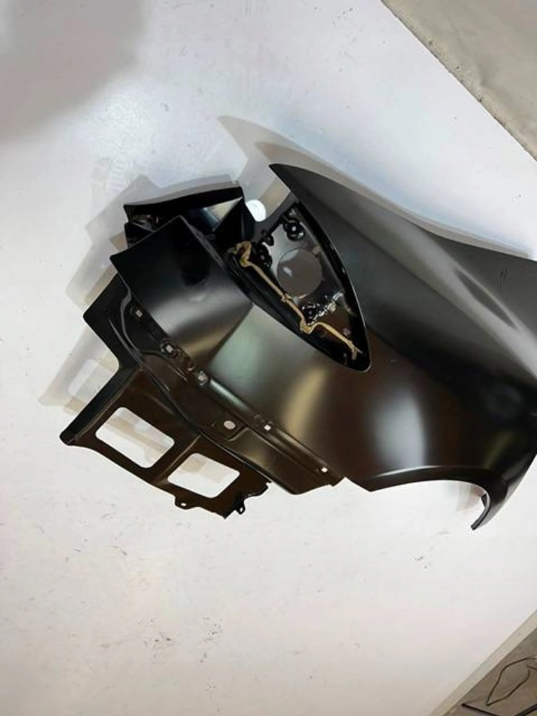 Tesla s 12-20 крыло задний правый 1020514-s0-a Недорого