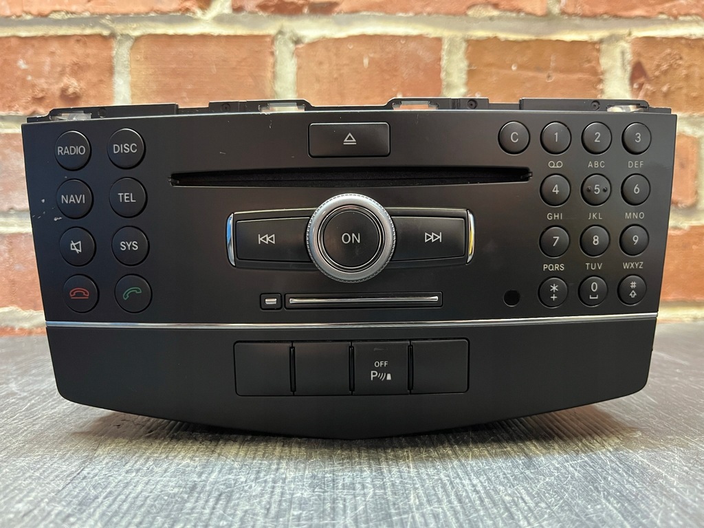 фото №1, Mercedes w204 радіо cd навігація a2048704994
