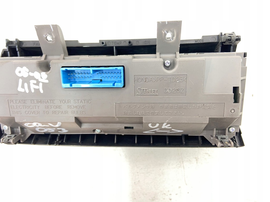 фото №7, Панель обдув кондиционера uk honda cr-v ii lift 2005-2006r.