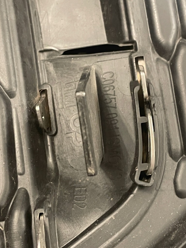 фото №12, Opel grandland x решётка w бампер левая перед 77102f19 50139073 хром orygin