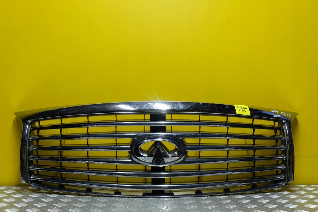 фото №1, Infiniti qx56 qx80 2011- решётка радиатора решётка радиатора камера usa