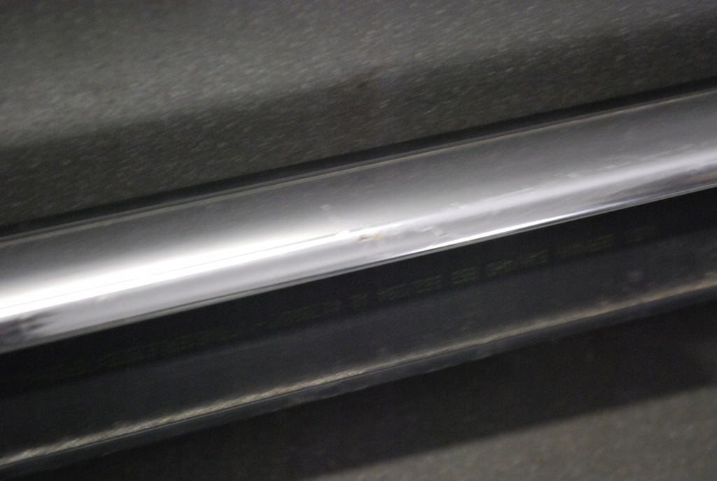 фото №7, Молдинг уплотнитель хром audi a8 d4 4h0853283