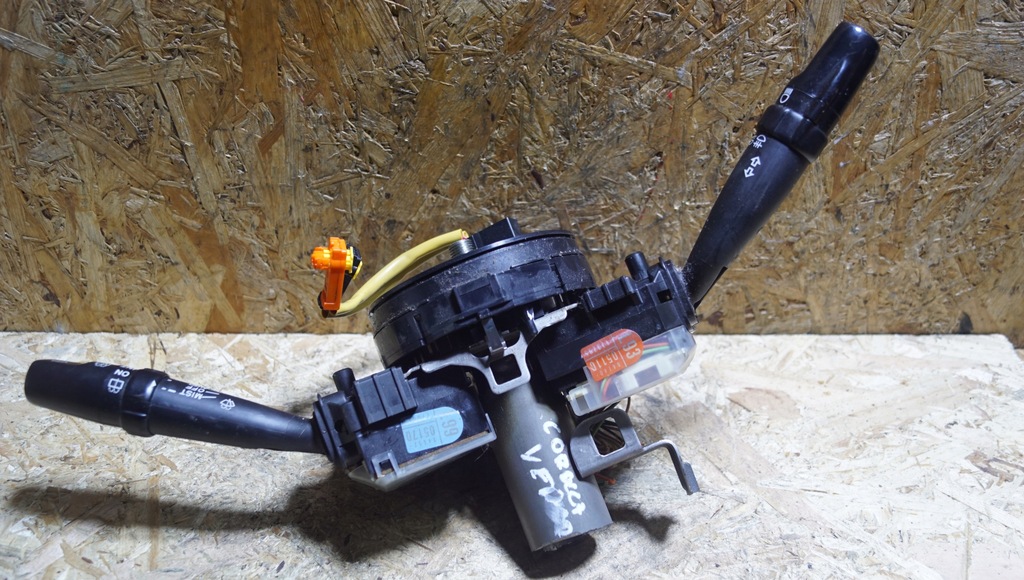 фото №7, Переключатель комбинированный лента toyota corolla verso ii