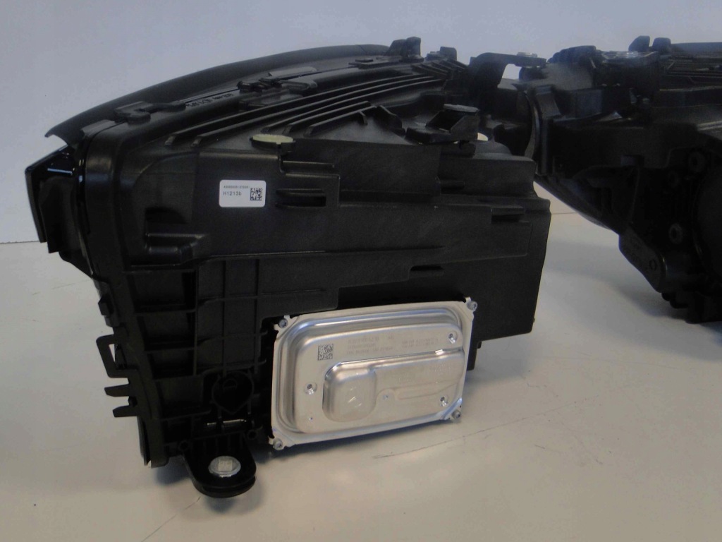 фото №15, Mercedes glc x254 254 лампа правая led high perform