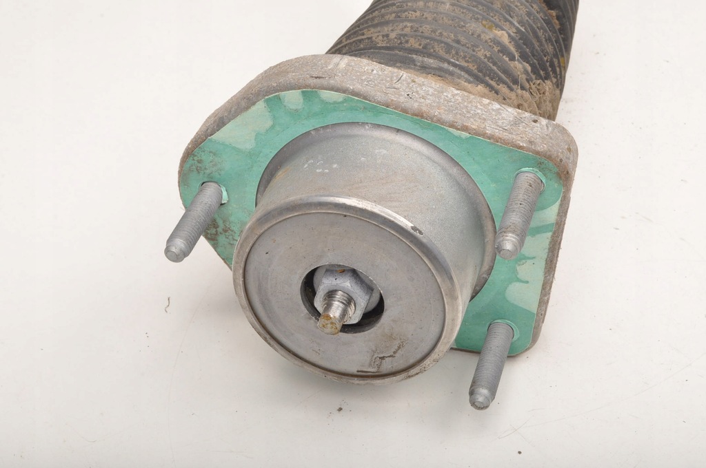 фото №7, Land rover discovery l462 амортизатор задняя задний