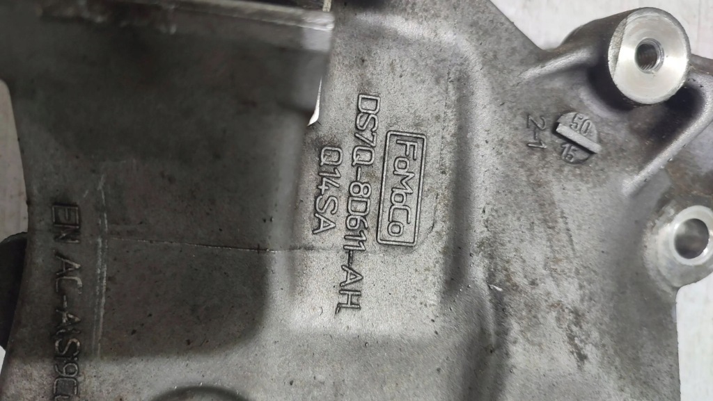 Ford mondeo mk5 16r 2.0tdci кронштейн генератора Киев