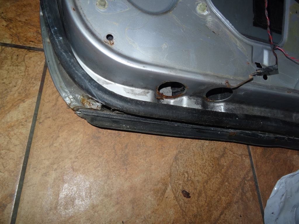 фото №8, W208 98' coupe двері лівий перед