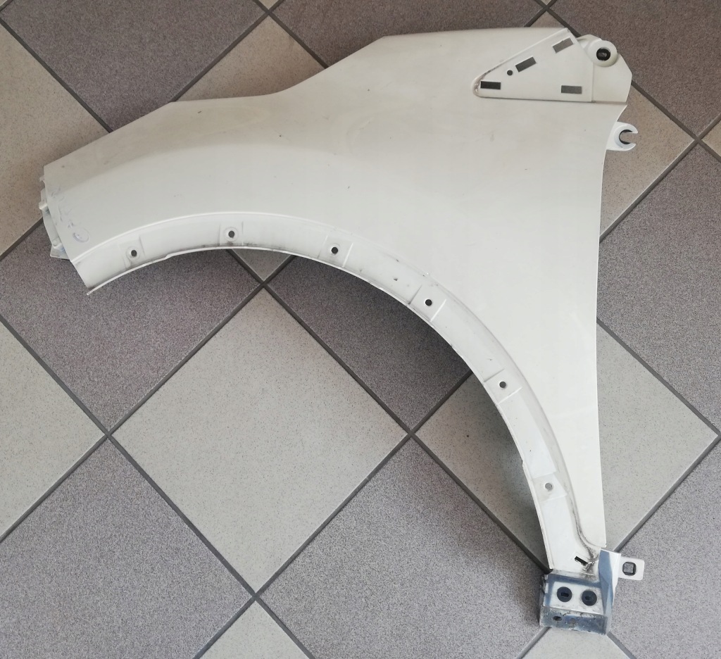 Купить Крыло  левое  перед renault captur рестайлинг  оригинал