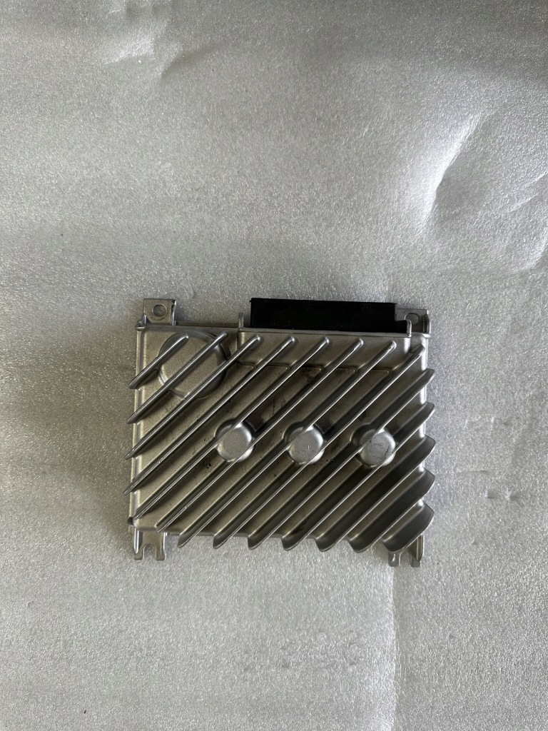 фото №1, Усилитель dynaudio vw 5h0035456b