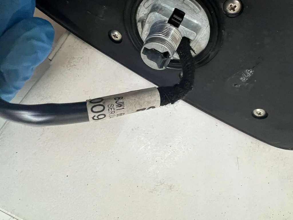 фото №12, Mazda 3 iii bm lift 13-18 антенна кровельная плавник rekin