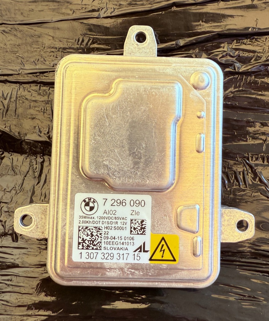 фото №1, Модуль ксенон bmw 5 f10 7296090....