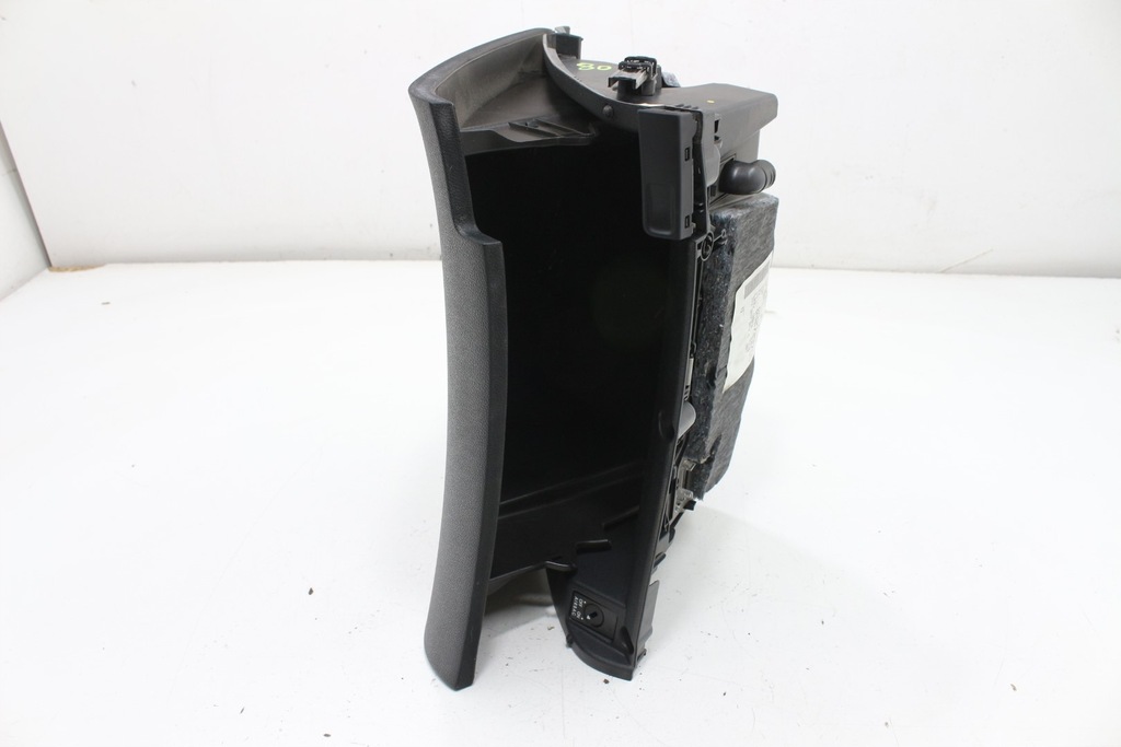 фото №8, Бардачок пасажира eu skoda superb ii