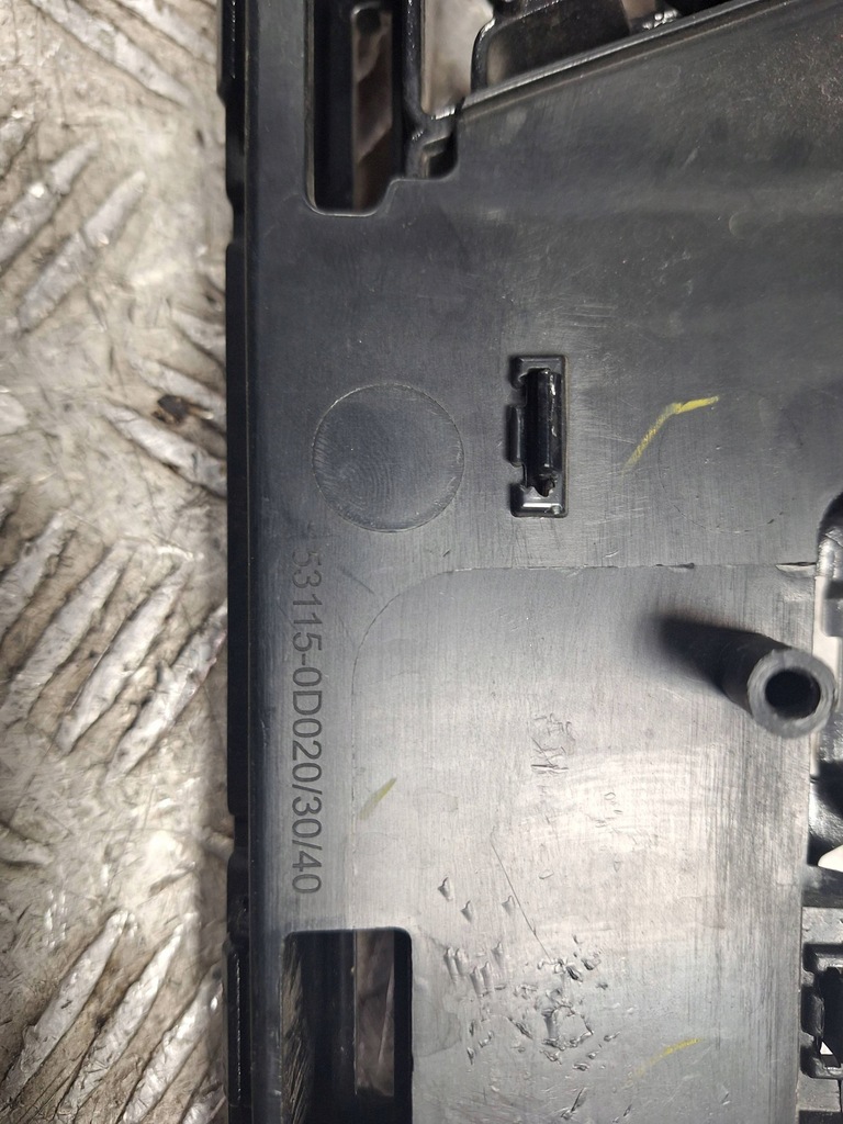 фото №7, Решётка радиатора решётка радиатора 53101-0db40 toyota yaris cross 21-