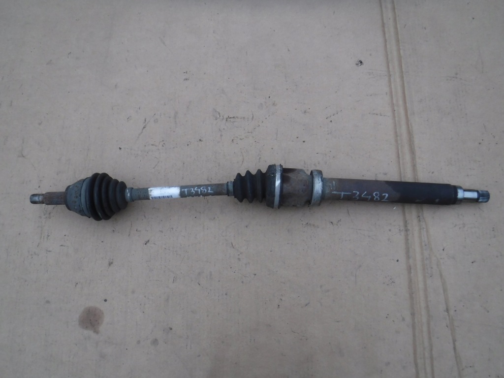 фото №1, Привідний вал права ford fiesta mk7 1.6b 8v51-3b436-ca