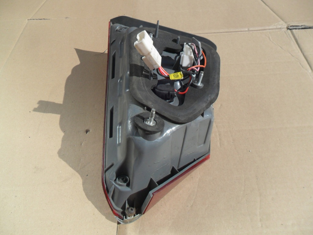 фото №14, Hyundai i40 kombi lift - лампа лівий задня led 15-19