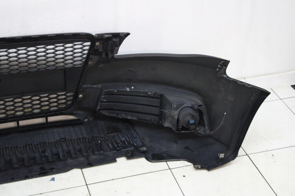 Audi a4 b8 07r- бампер перед передний решётка радиатора ly9b Киев