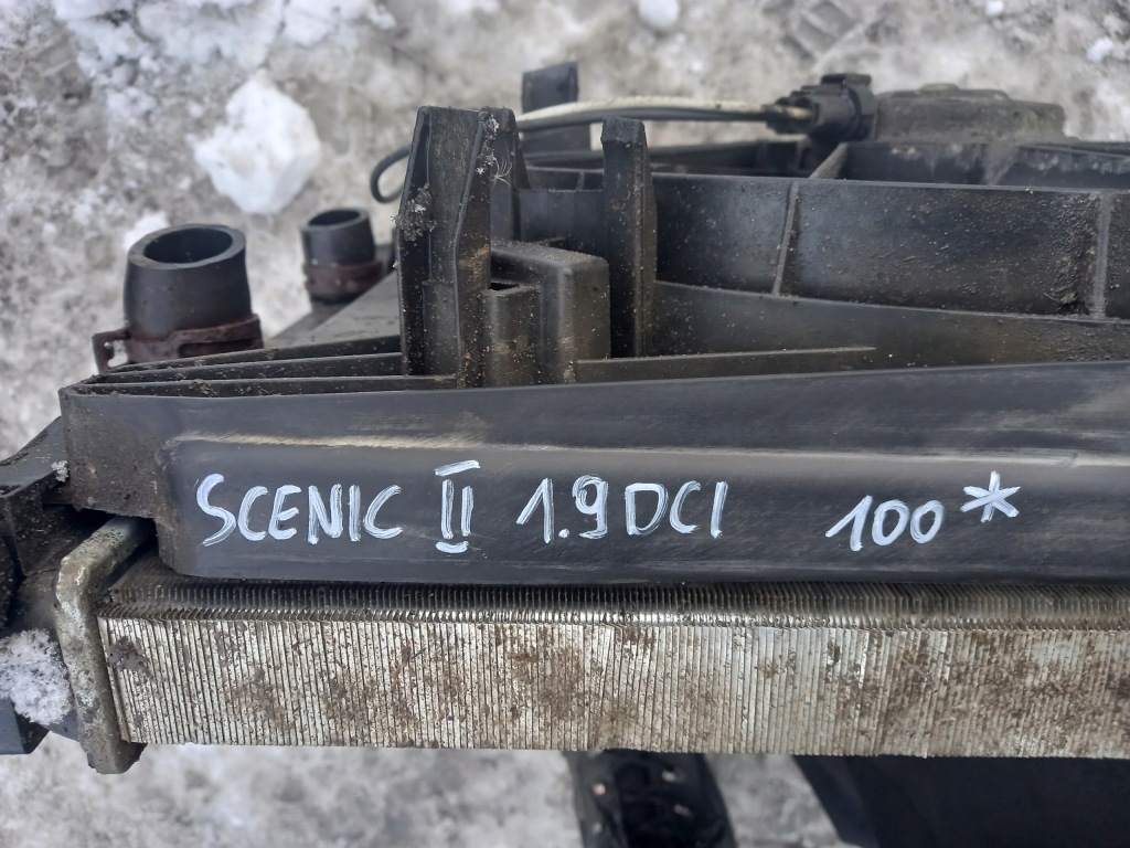 Радиатор воды вентилятор renault scenic 2 1.9 dci Оригинал