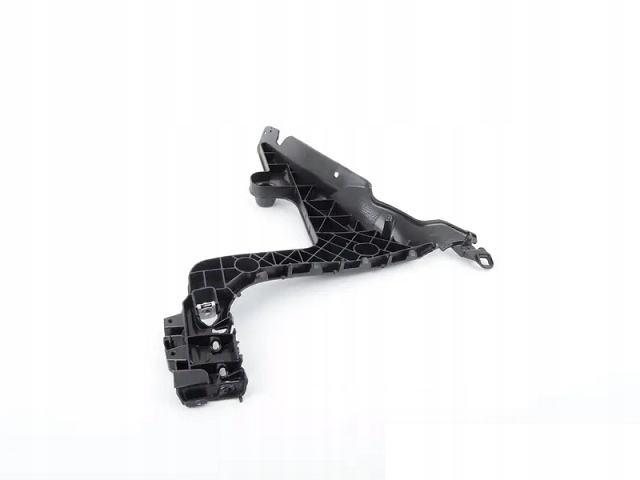 фото №11, Напрямна бампера задня оригінальний номер audi a3 8p права зовнішній