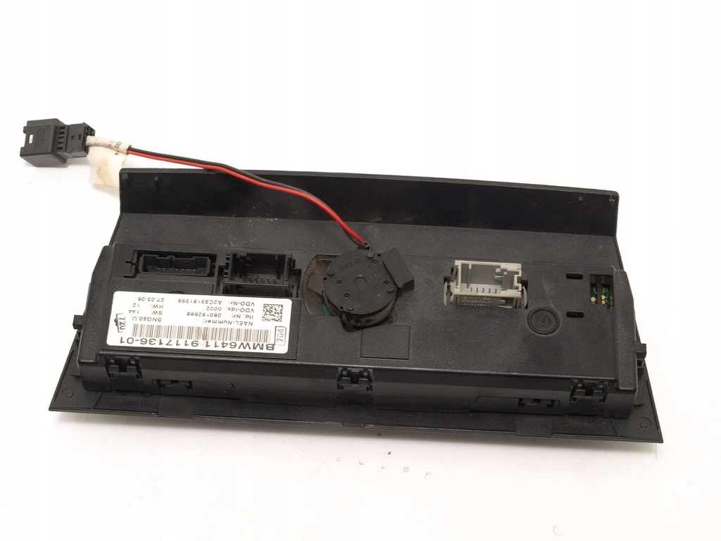 фото №6, Bmw 3 e90, 3 e91 панель кондиционера 9117136-01, 911713601, 9117136