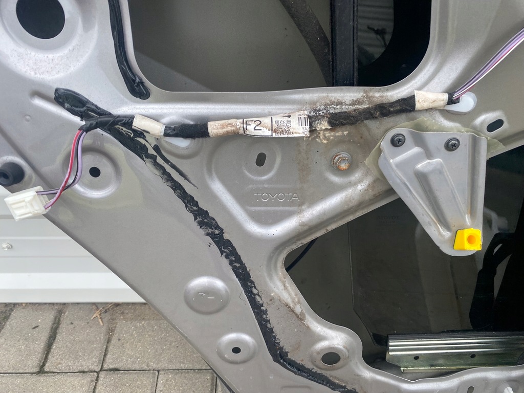 фото №14, Двері лівий задня ліва задні toyota c-hr eu