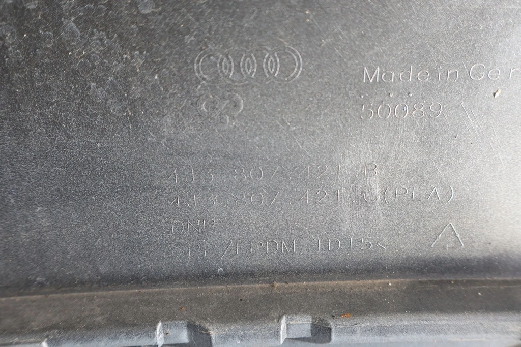 фото №14, Audi e-tron gt 4j3 бампер задня повний org