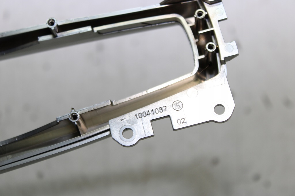 фото №8, Bmw 4 f10 f11 рамка домкрата перемикання передач гальма 10041037