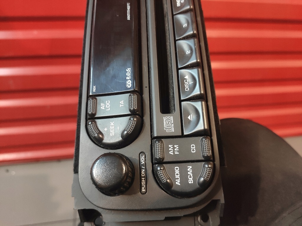 фото №9, Jeep cherokee liberty kj lift 2.8crd радіо програвач радіопрогравач oryg