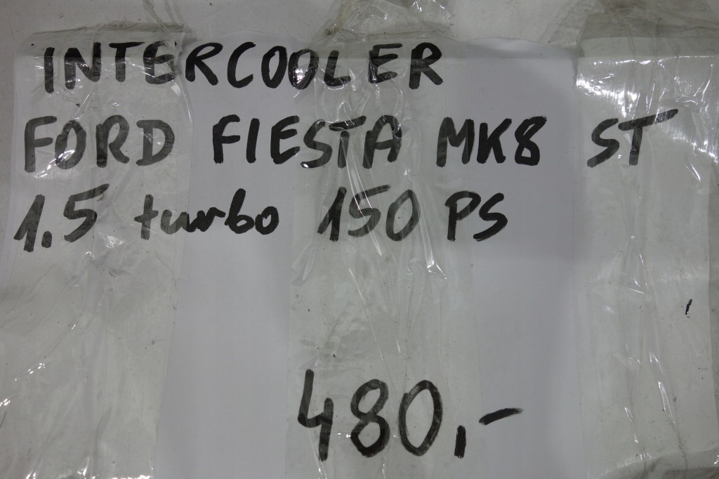 Интеркулер ford fiesta mk8 st 1,5 turbo 150ps Недорого