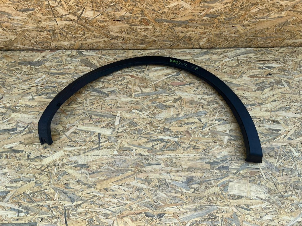 фото №1, Renault kadjar молдинг накладка крила задня права