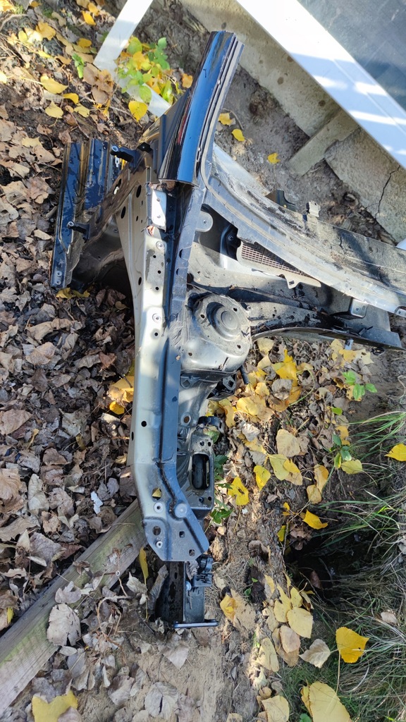 фото №1, Leon iii lift 5f чверть передня права 12-19 5d