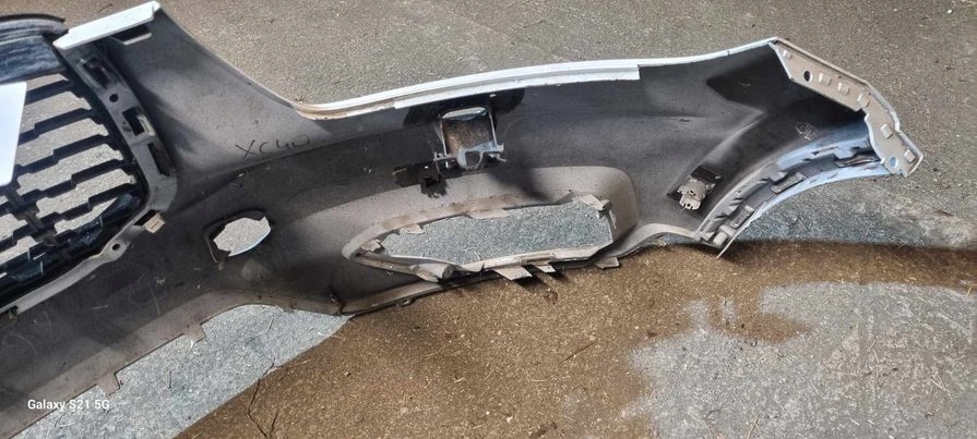 фото №3, Бампер передний перед volvo xc40 ii r-design