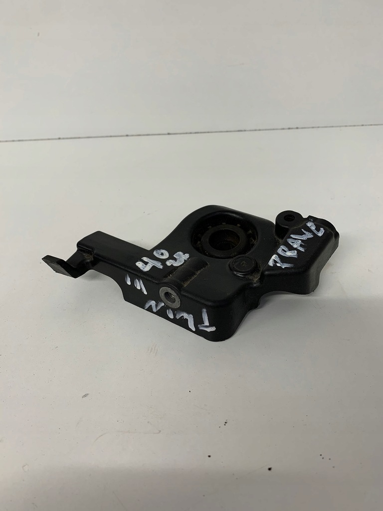 фото №1, Кронштейн радиатора правое renault twingo iii