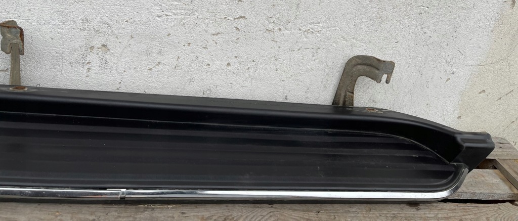 O2 cadillac escalade iv 2014 - лівий поріг молдинг підніжка хром 22813710 Оригінал