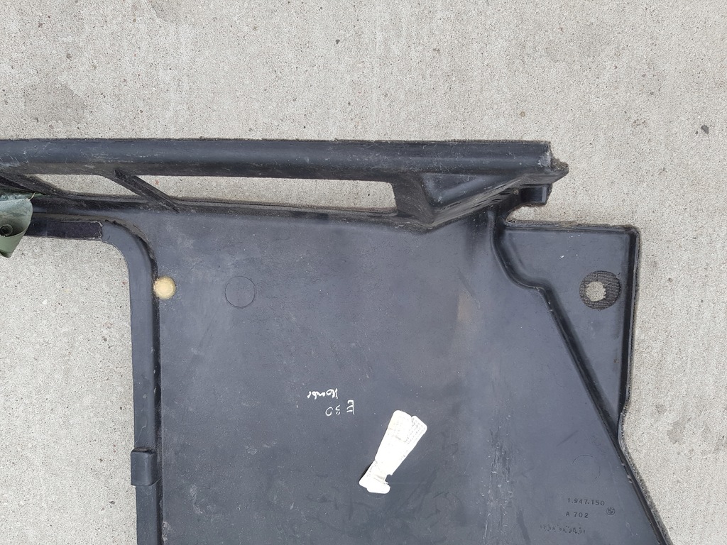 фото №10, Обшивка багажника правий задня 1 947 150 bmw e30 kombi