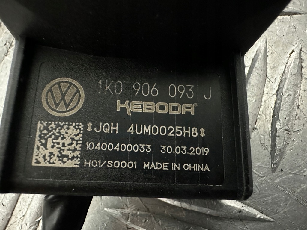 фото №6, Skoda fabia iii 1.0 tsi dkl модуль блок керування насоса пального 1k0906093j