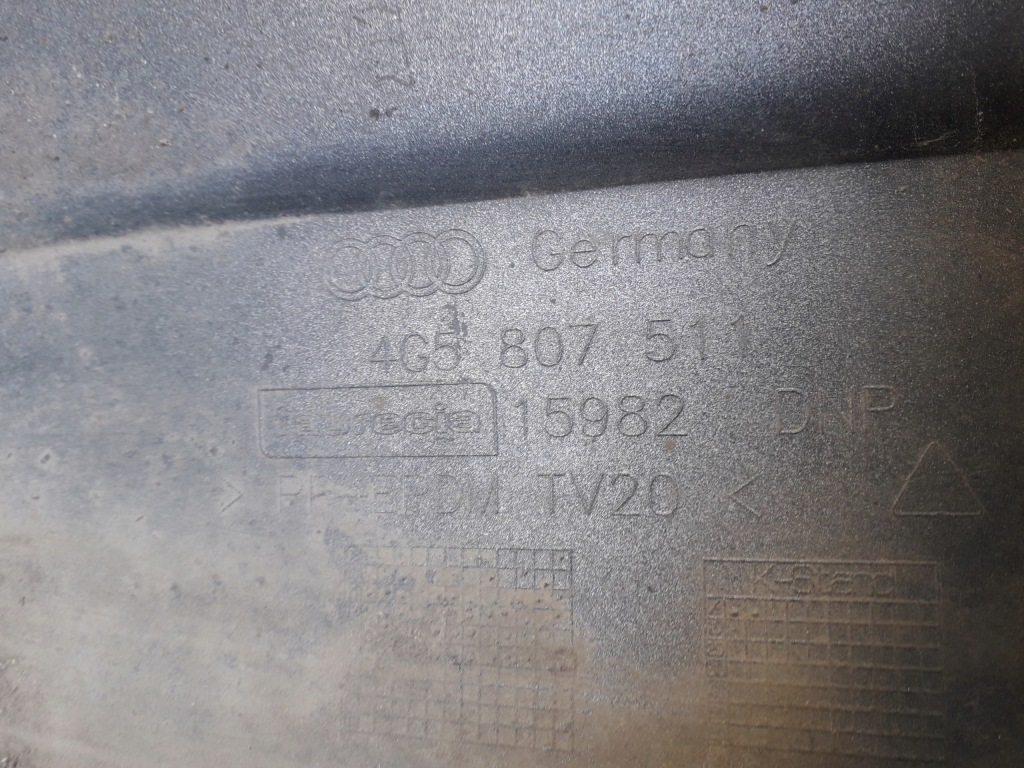 Audi a6 c7 sedan 11- бампер задний задняя 4g5807511 Доставка